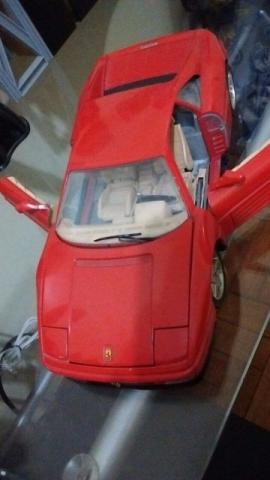 Ferrari 1:18 e motos Maisto