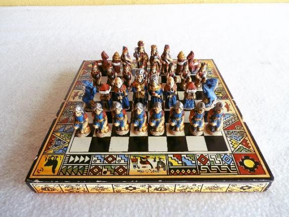 Jogo de xadrez peruano com caixa revertida para tabulei