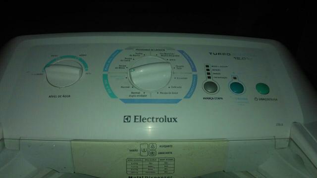 Máquina de lavar 12 kg