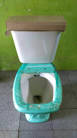 Vaso sanitário c/cx acoplada