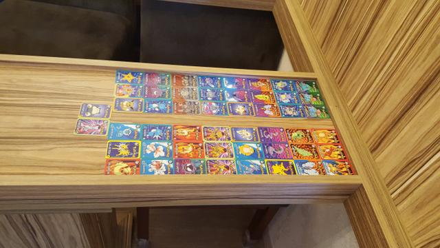 Colecao completa cards pokemon anos 90 em excelente estado