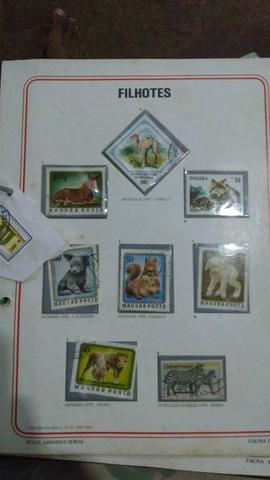 Coleção de selos diversos temas