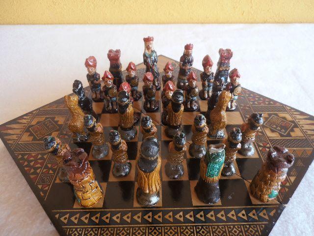 Jogo Xadrez Terracota Pintado À Mão Incas X Espanhóis