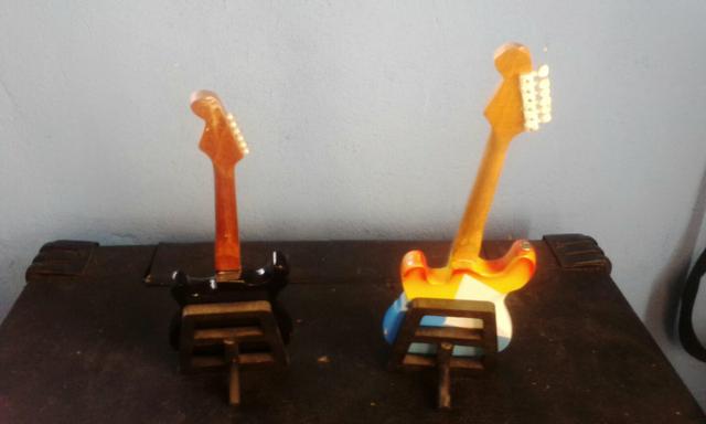 Miniatura guitarra