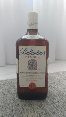 Whiskey Ballantines 1 litro