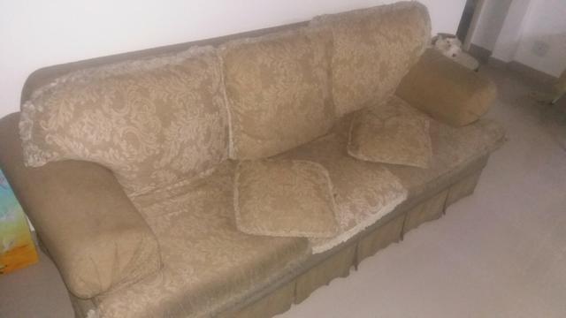 Doa-se sofá 3 lugares