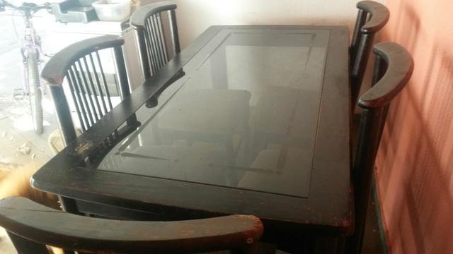 Mesa de 6 cadeiras
