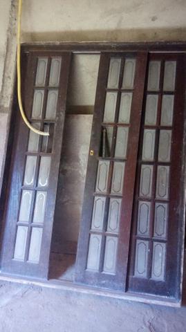 Porta balcão de vidro