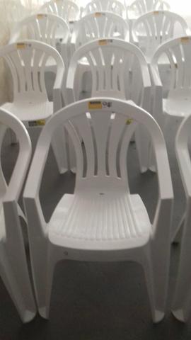 Cadeira plastica tramontina bertioga