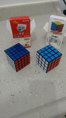 Dois Cubos Mágicos 4x4 E 5x5