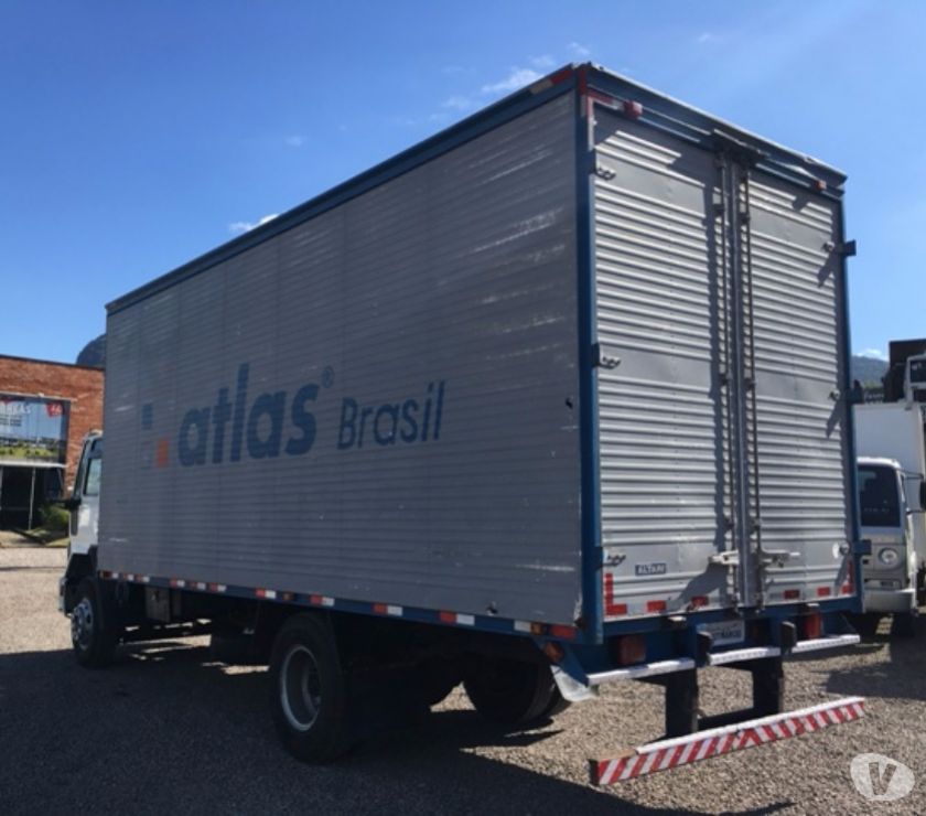 Ford Cargo  E - Baú de 6.90m - Toco 4x2