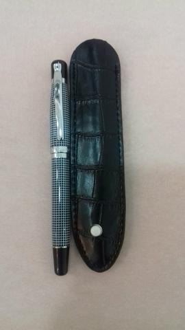 Hermosa Caneta estilo Montblanc