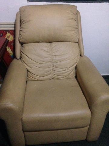 Poltrona reclinável