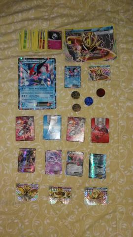 Quase 300 cartas Pokémon por 100 REAIS