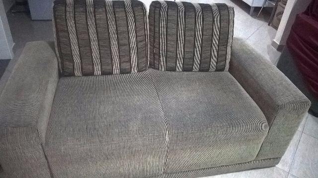 Sofás em ótimo estado de conservação