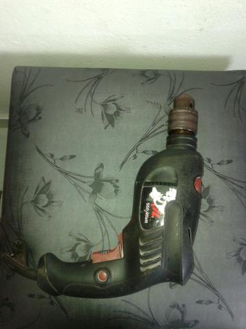 Vendo furadeira skil funcionando perfeitamente.