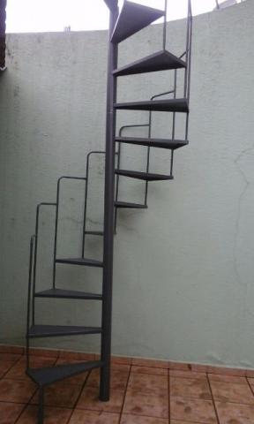 Escada ferro caracol 3,00m / retirar vila formosa