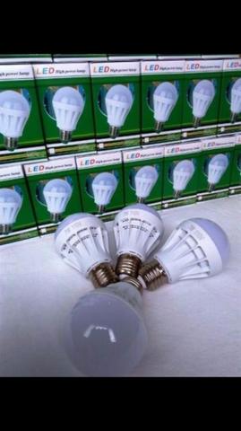 Kit com 10 lâmpadas de LED 7w