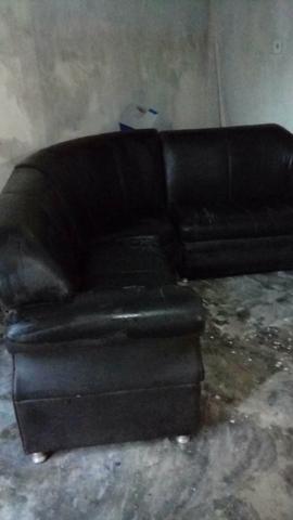 Vendo um sofa 3 peças