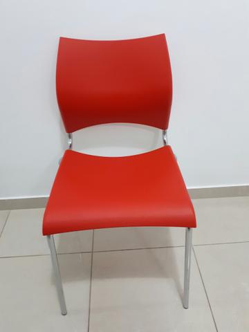 Cadeiras Vermelhas