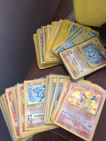Charizard base set e lote de cards pokemon