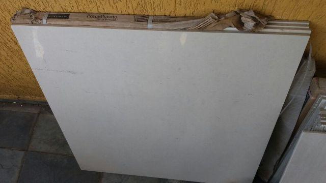 Porcelanato Pietra Portinari 80x80