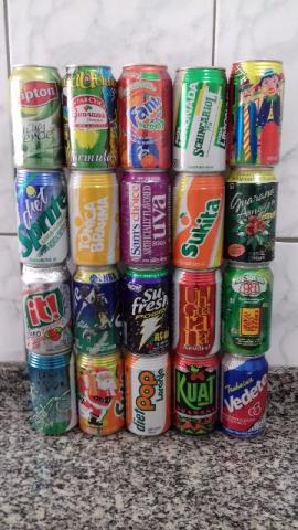 100 latas - Coleção de latinhas de refrigerante