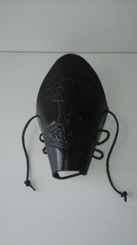 Bracelete Trihorn  Martelo de Mjonir (Thor)