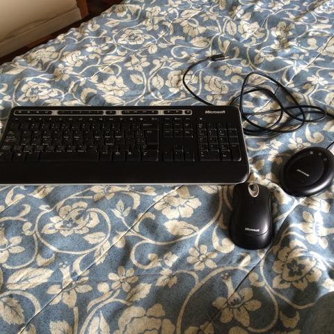 Kit Microsoft wireless mouse e teclado