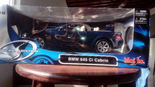Miniaturas de carros Maisto 1:18 BMW 645 Ci Cabrio