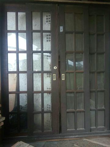 Porta Janela Itauba 2,10x1,80 com vidros