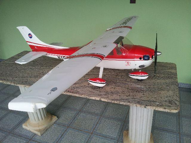 Aeromodelo Cessna 182 + Motor O.S FS 56 (4 tempos)