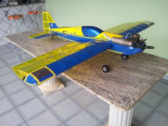 Aeromodelo Fun World.40