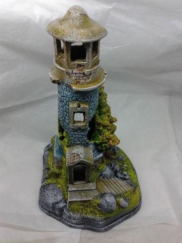 Enfeite de farol em ruínas