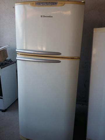 Geladeira Electrolux frost free 110 volts 342 litros