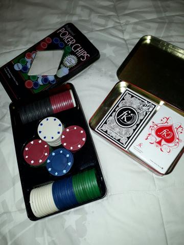 Kit 2 baralhos + fichas