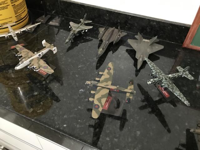 Miniaturas Aviões de Guerra