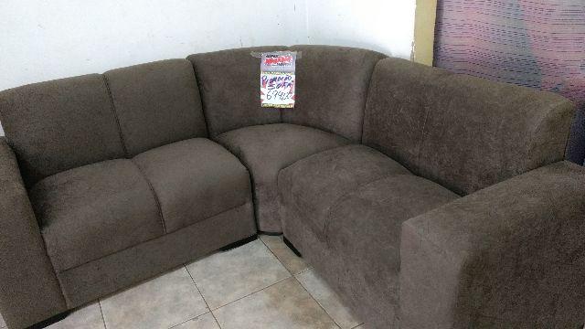 Sofa super moderno e confortável nabuco, show de bola por