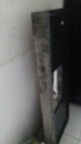 Vendo uma pai de mármore com Cuba em inox