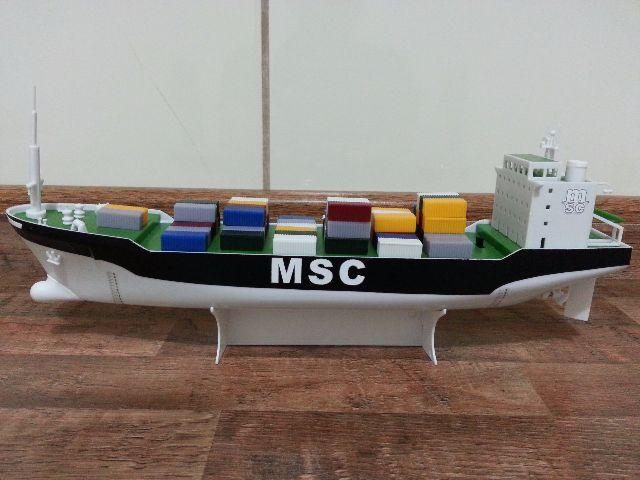 Miniatura de Navio Cargueiro / Containers / MSC