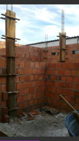 Pedreiro disponível