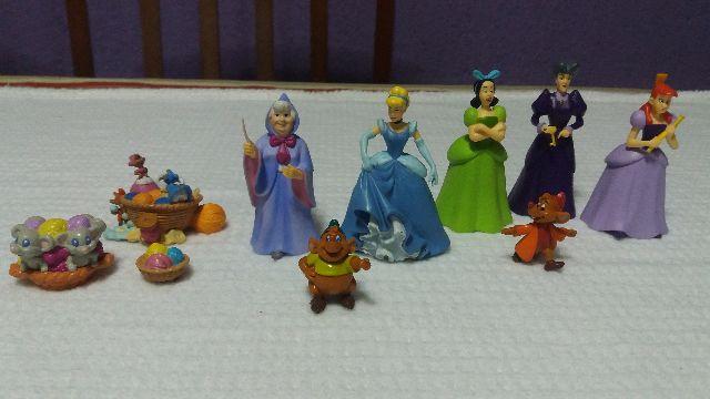 Personagens Miniatura Disney - Cinderela