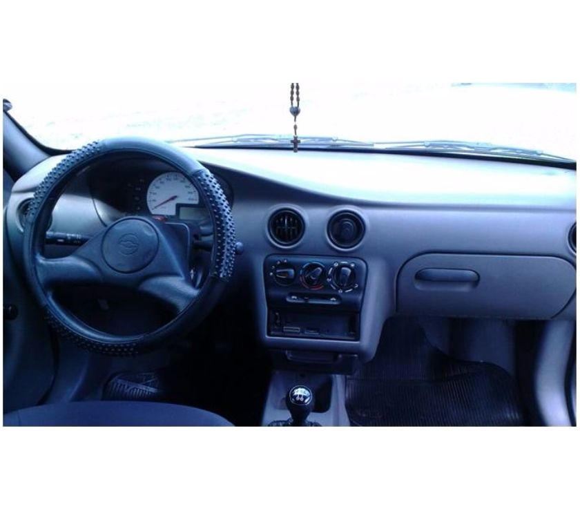 Chevrolet Celta - Carro Muito Bom - 