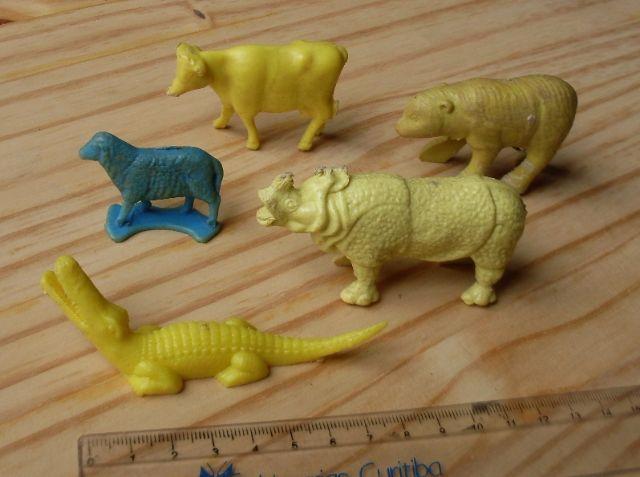 Lote Brinquedos De Plástico Duro Anos  Animais