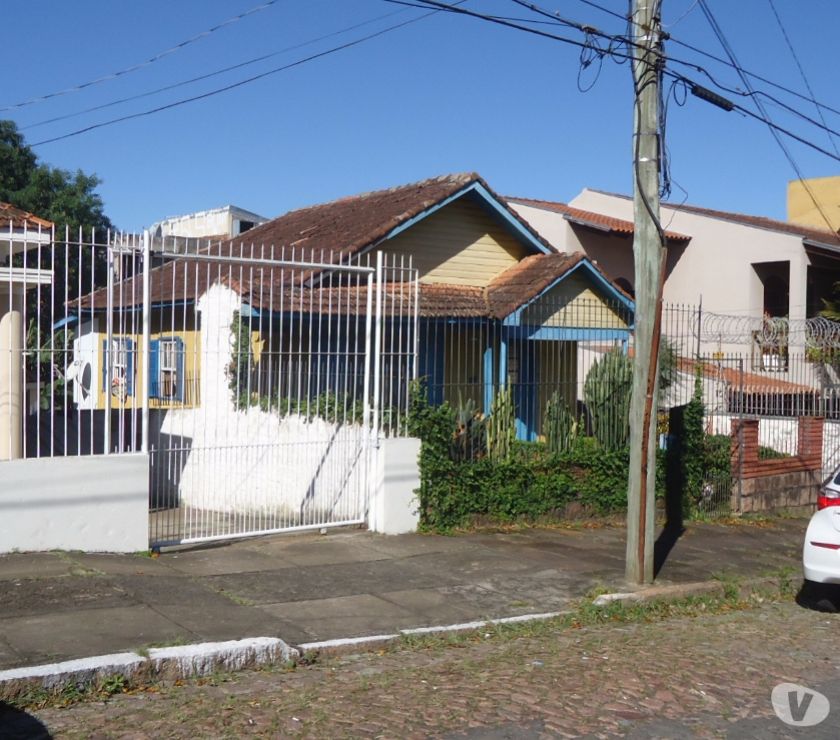 Casa de Madeira na Vila Ipiranga Terreno de 300m²