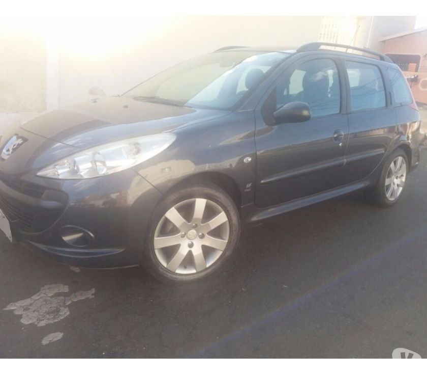Peugeot 207 SW XR 1.4 Flex 8V 5p - 