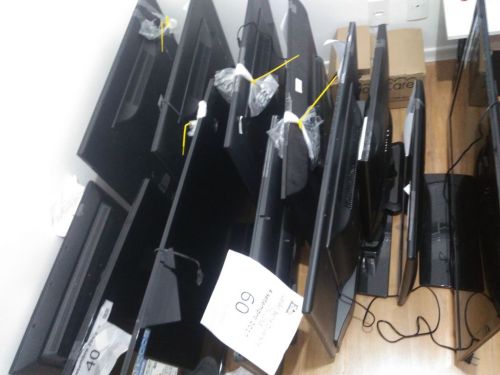 Televisores com as telas Danificadas