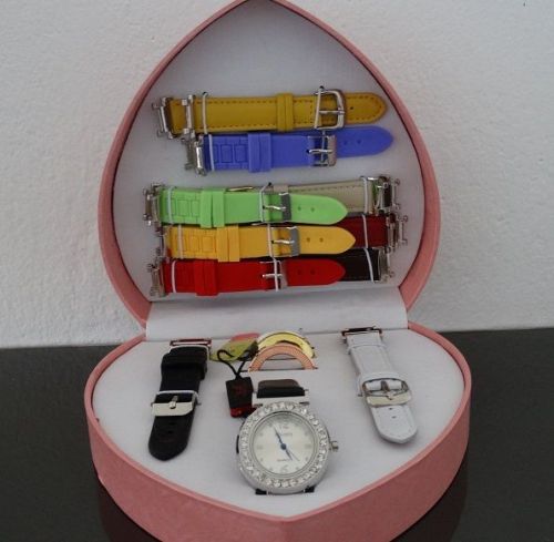 Relógio Troca Pulseiras Rr Feminino - Modelo-001