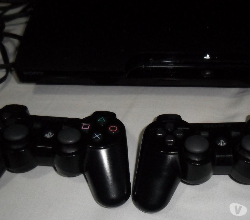 Play 3 desbloqueado + 2 controles + guitar hero