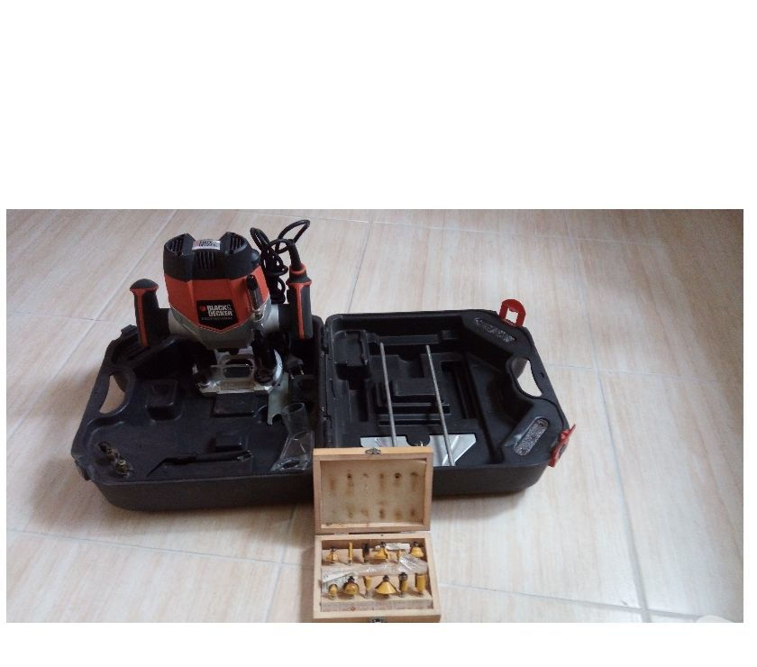 Tupia de coluna Black&Decker